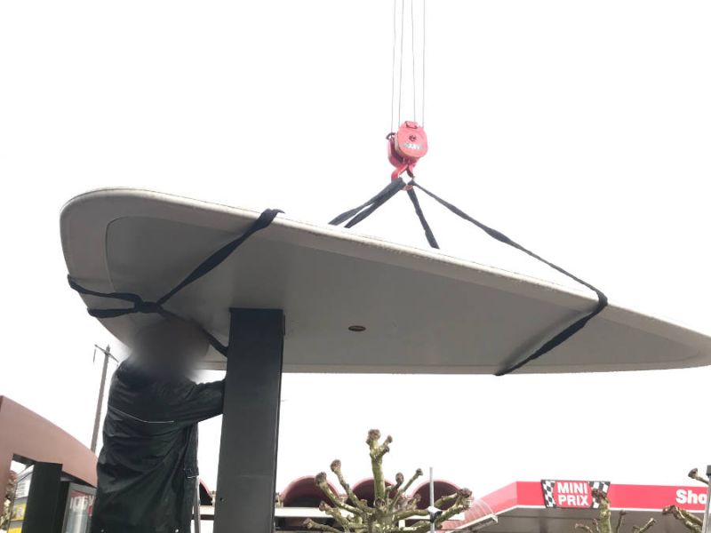 Levage et remplacements de totems