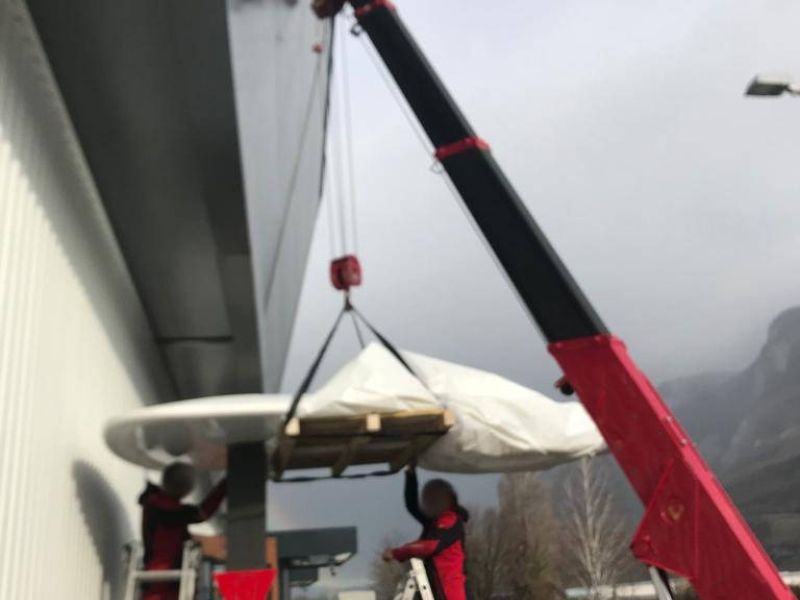 Levage et manutention précise de totems